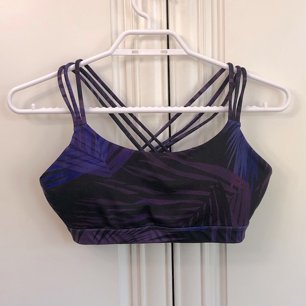 GAPFit women’s sports bra